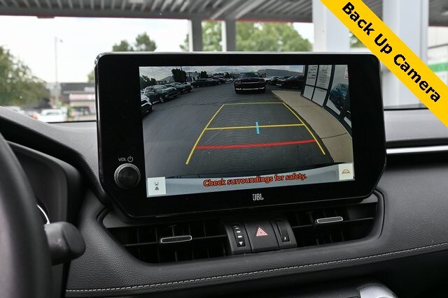 2024 Toyota RAV4 XLE Premium photo 3