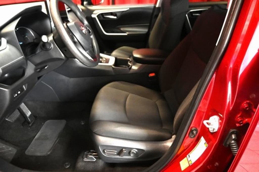 Certified 2025 Toyota RAV4 Hybrid XLE SUV