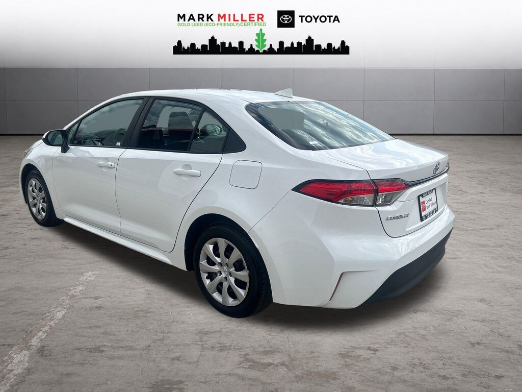 Certified 2025 Toyota Corolla LE Sedan