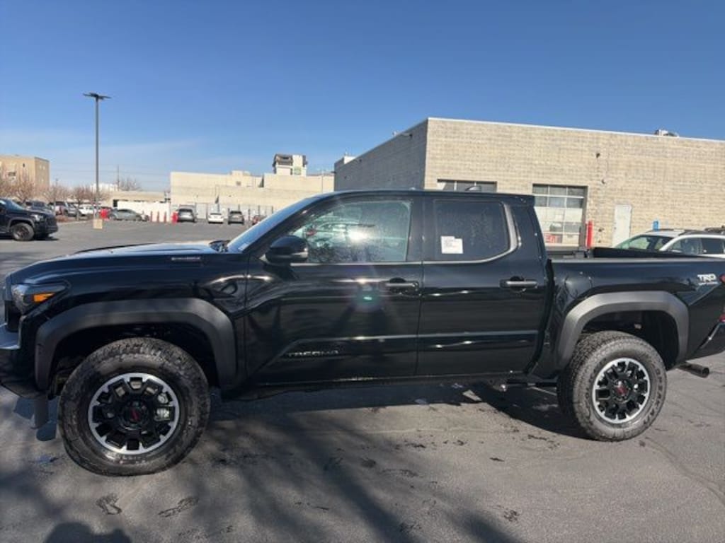 New 2026 Toyota Tacoma i-FORCE MAX TRD Off-Road 4X4 DOUBLE CAB HV
