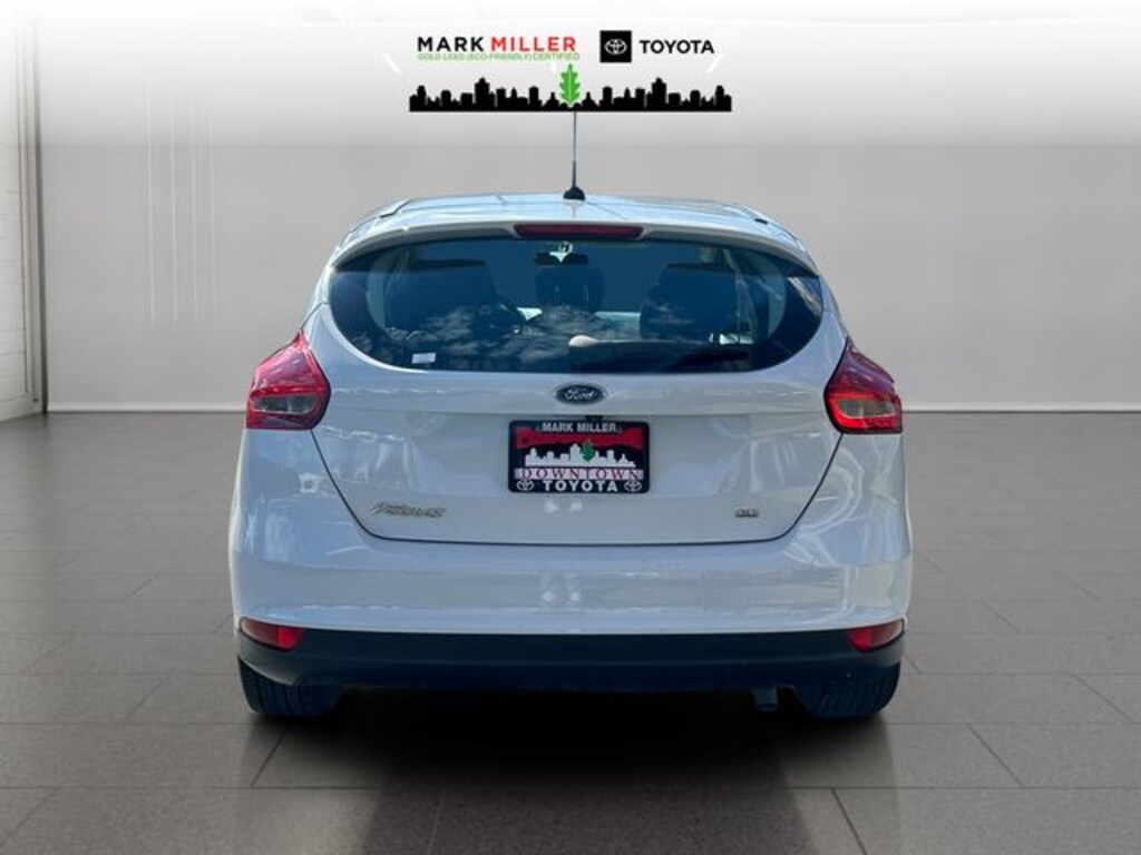 Used 2017 Ford Focus SE Hatchback