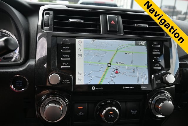 2022 Toyota 4Runner TRD Premium photo 2