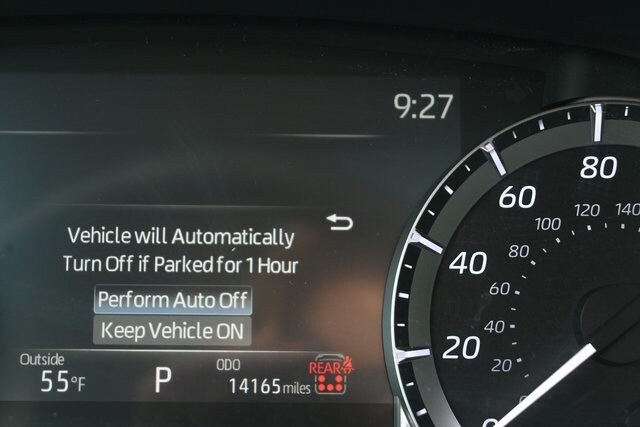 2024 Toyota Highlander XLE photo 2