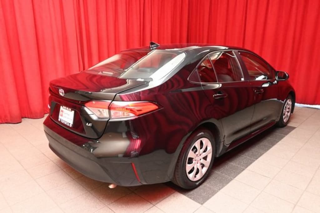 Certified 2024 Toyota Corolla LE Sedan