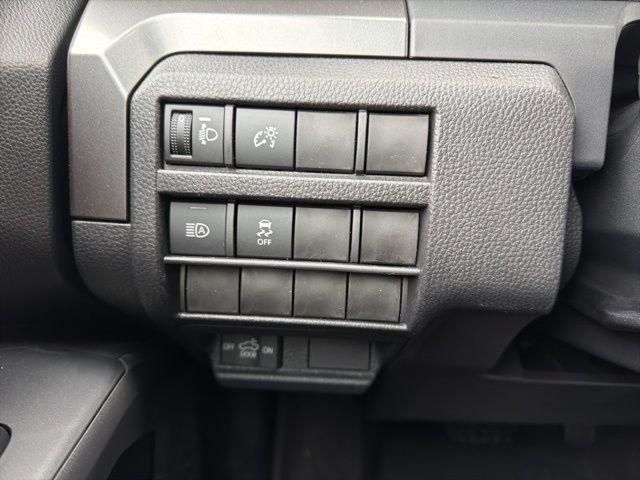 2026 Toyota Tacoma SR5 - Photo 11