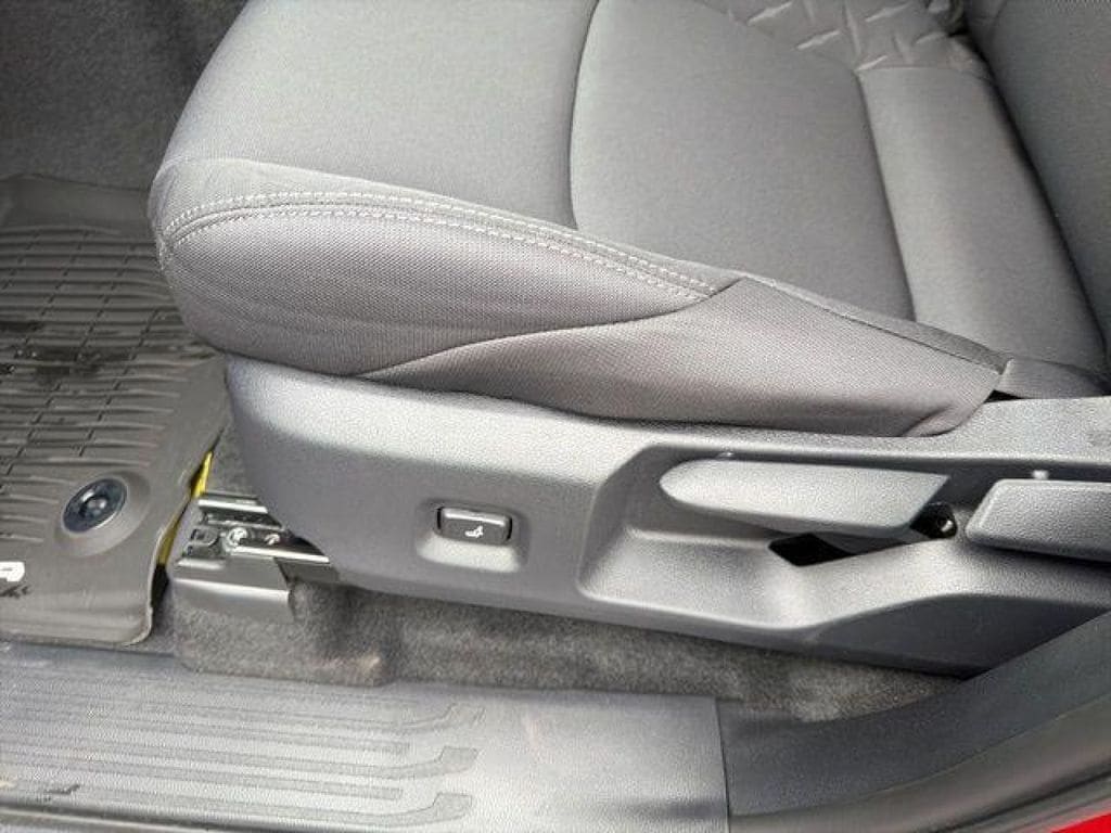 2026 Toyota Tacoma SR5 - Photo 11