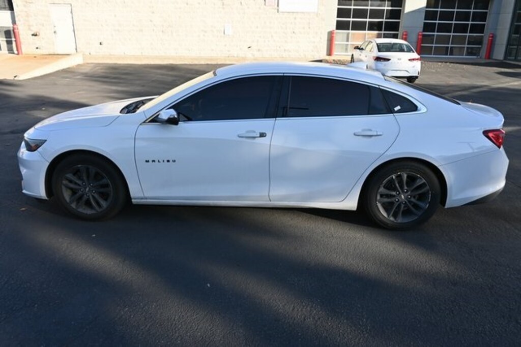 Used 2016 Chevrolet Malibu LT w/1LT Sedan