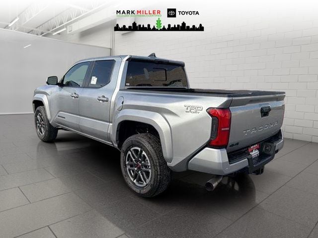 2026 Toyota Tacoma TRD Sport - Photo 3