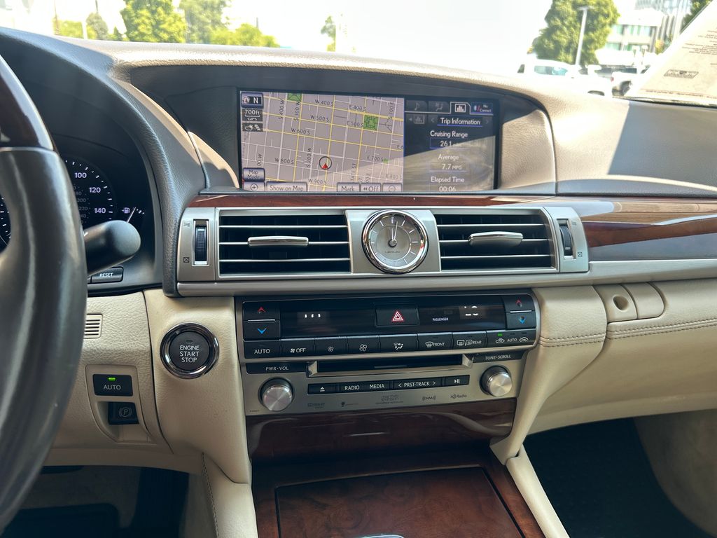 2014 Lexus LS L - Photo 20