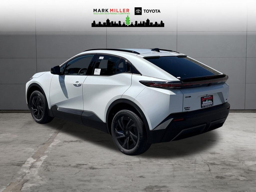 New 2026 Toyota C-HR SE SE AWD