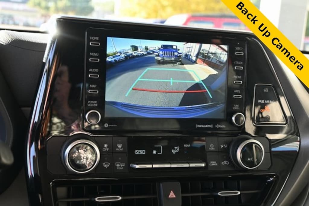 Certified 2022 Toyota Highlander Hybrid LE SUV