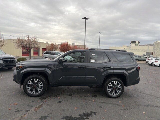 2025 Toyota 4Runner TRD Sport Premium photo 2