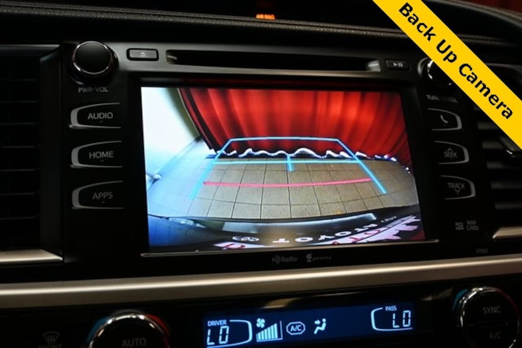 Used 2015 Toyota Highlander XLE V6 SUV