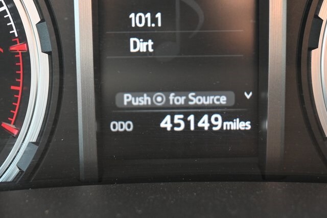 2024 Toyota 4Runner TRD photo 2