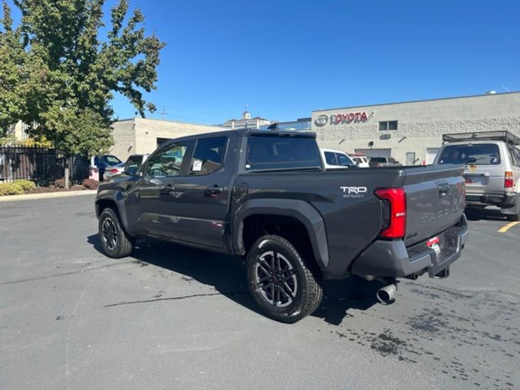 New 2025 Toyota Tacoma TRD Sport 4X4 DOUBLE CAB