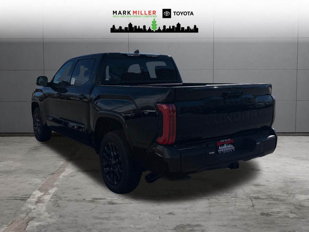 New 2026 Toyota Tundra Platinum PLATINUM CREWMAX 5.5
