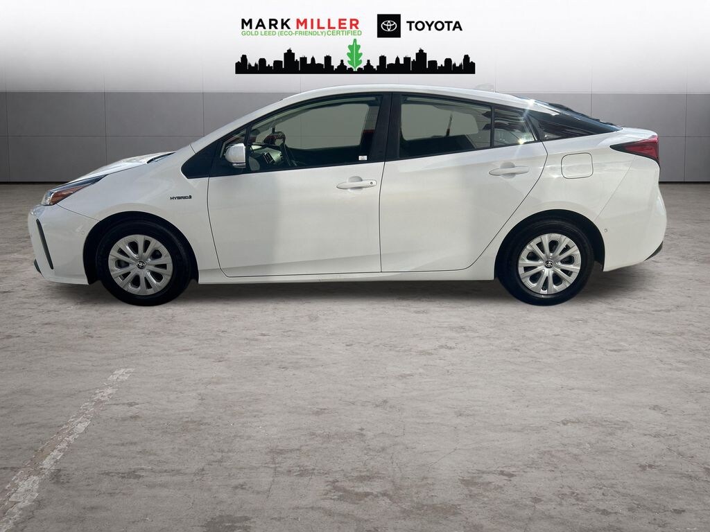 Certified 2022 Toyota Prius LE Hatchback