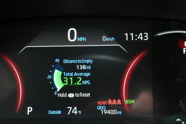 2025 Toyota RAV4 XLE photo 2