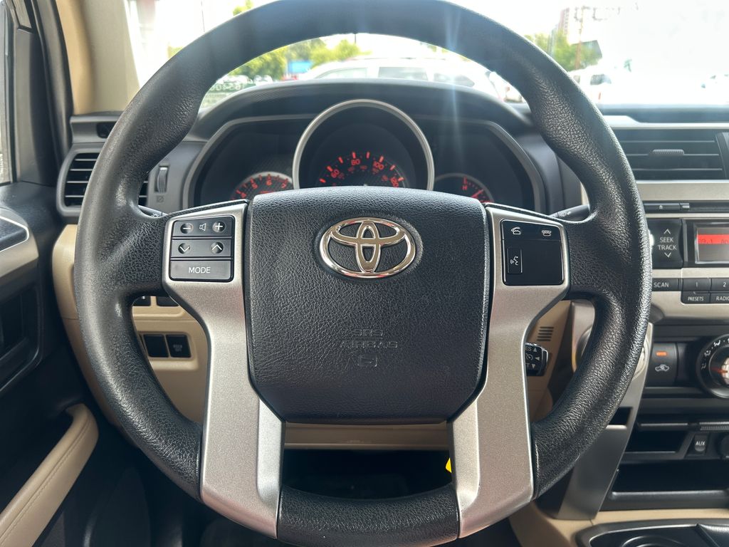 2011 Toyota 4Runner SR5 - Photo 16