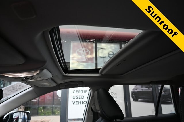 2024 Toyota RAV4 XLE Premium photo 4