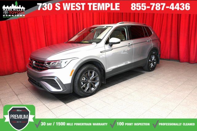 2022 Volkswagen Tiguan SE's photo