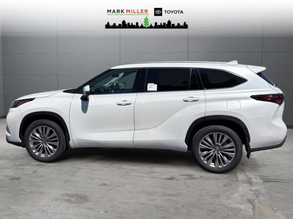 New 2026 Toyota Highlander Platinum PLATINUM AWD