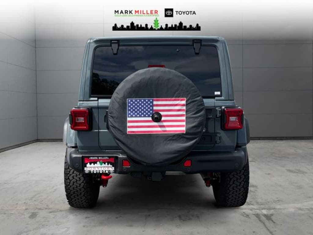 Used 2025 Jeep Wrangler Rubicon SUV