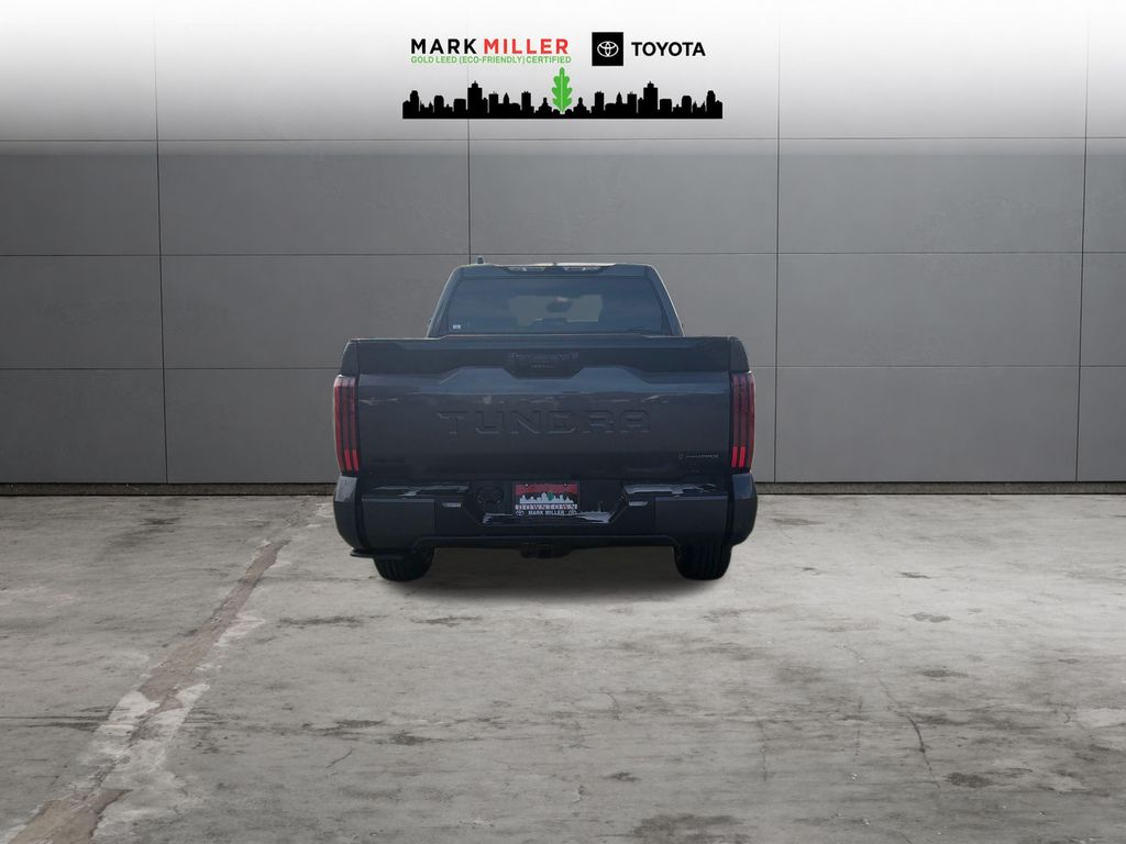 New 2026 Toyota Tundra i-FORCE MAX Platinum PLATINUM CREWMAX 5.5
