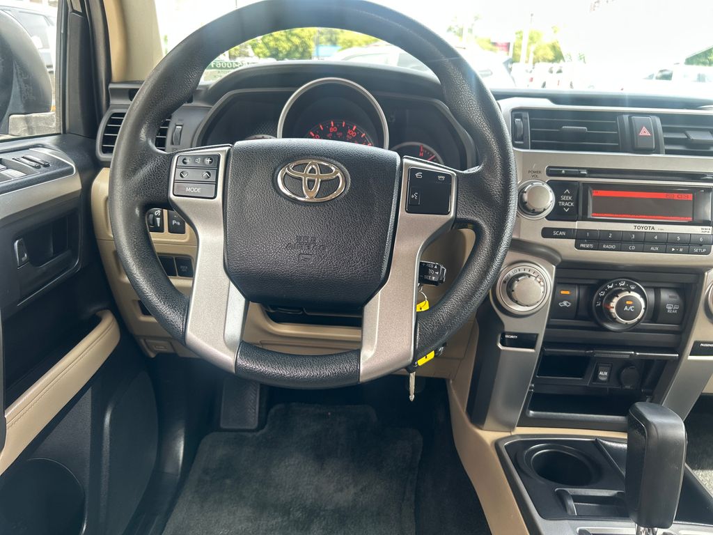 2011 Toyota 4Runner SR5 - Photo 13