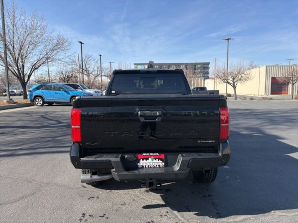 New 2026 Toyota Tacoma i-FORCE MAX TRD Off-Road 4X4 DOUBLE CAB HV