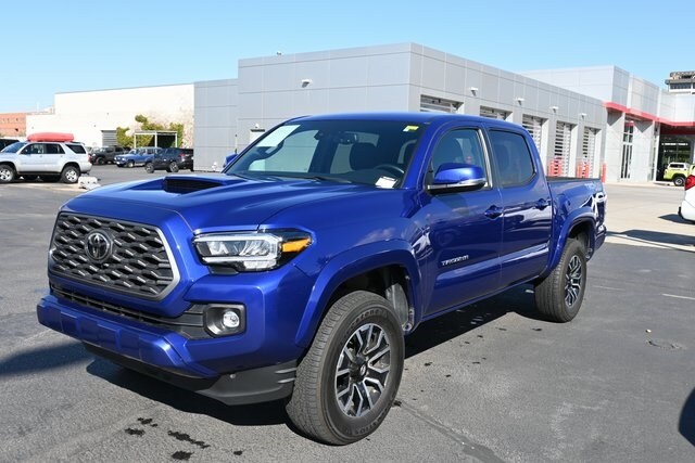 2023 Toyota Tacoma TRD Sport V6 photo 4