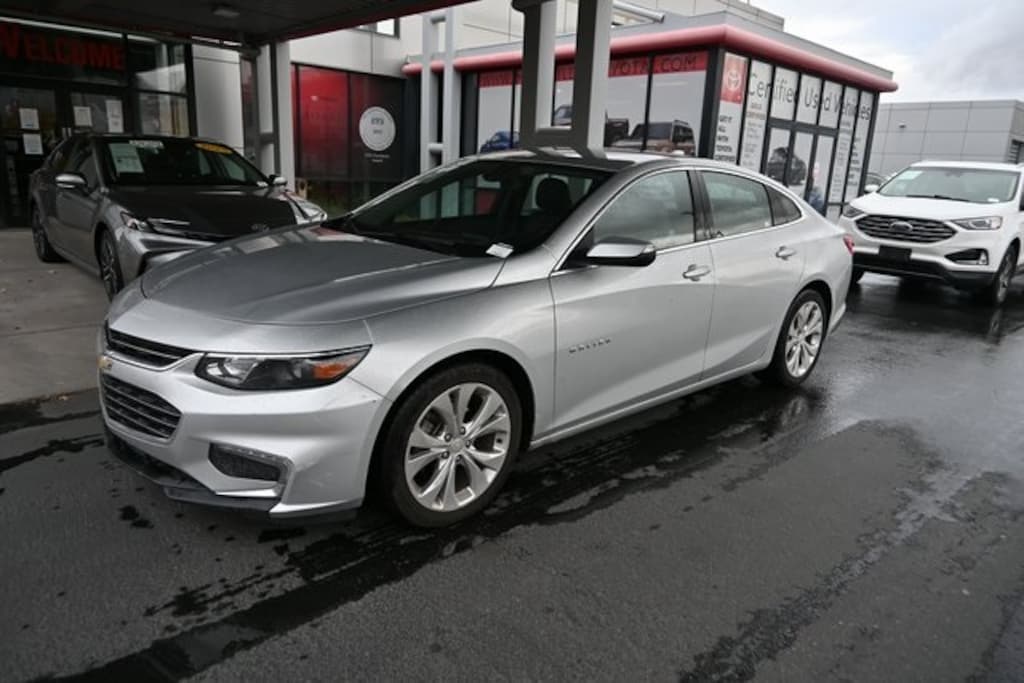 Used 2017 Chevrolet Malibu Premier w/2LZ Sedan