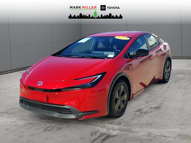 2023 Toyota Prius LE FWD's photo