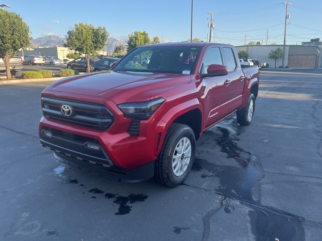 2025 Toyota Tacoma SR5's photo