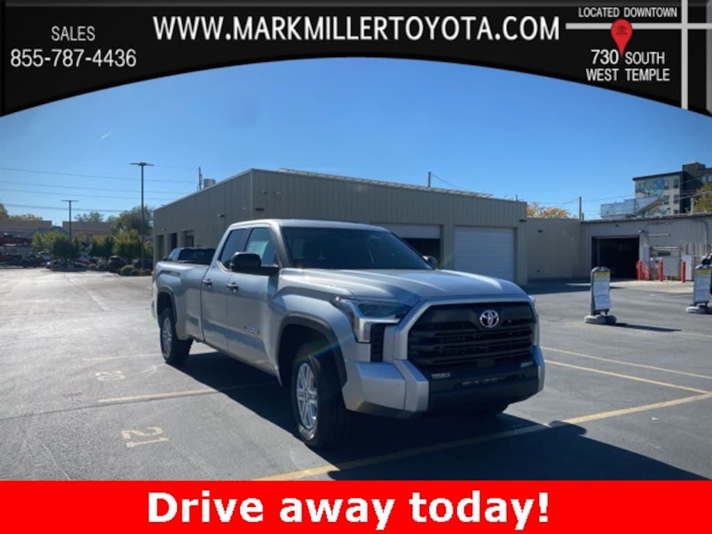 New 2026 Toyota Tundra SR5 SR5 DOUBLE CAB 8.1