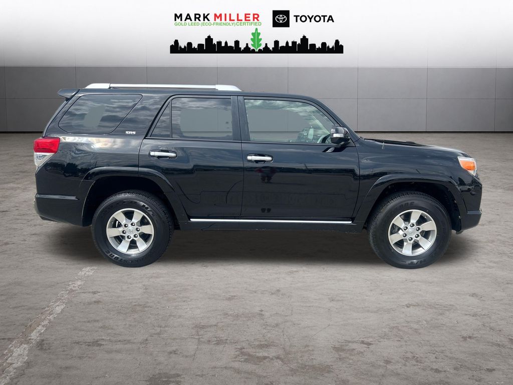 2011 Toyota 4Runner SR5 - Photo 6