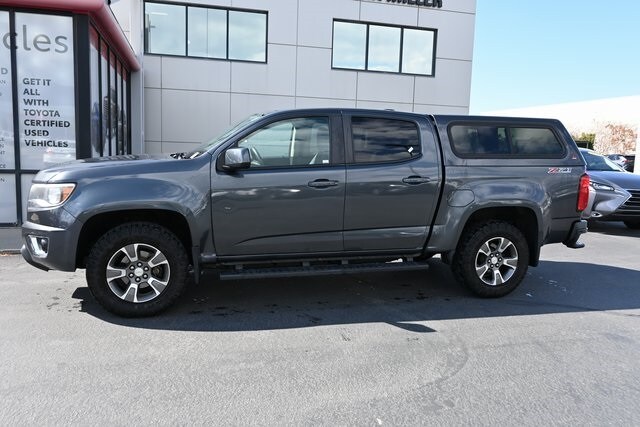 2016 Chevrolet Colorado Z71 photo 2