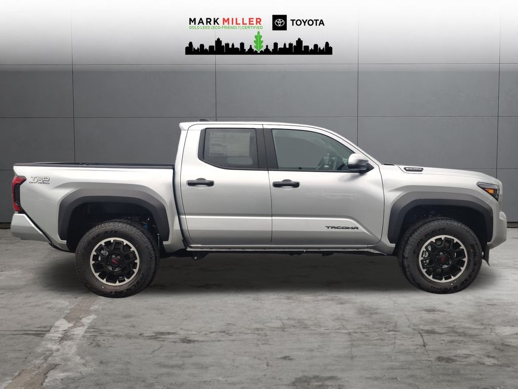 2026 Toyota Tacoma TRD Off Road - Photo 7