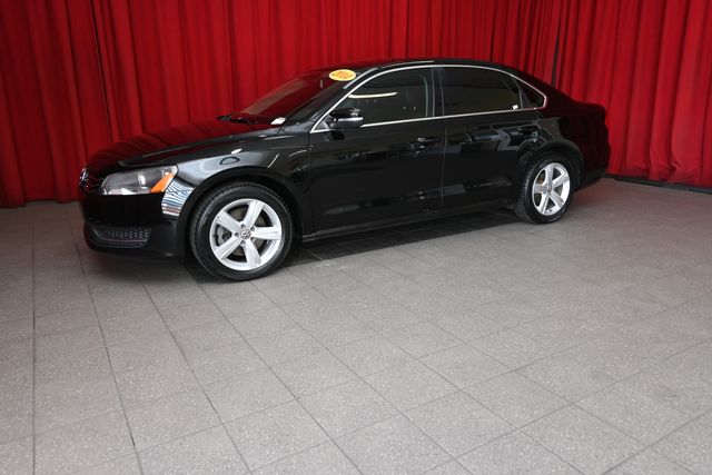 2014 Volkswagen Passat SE