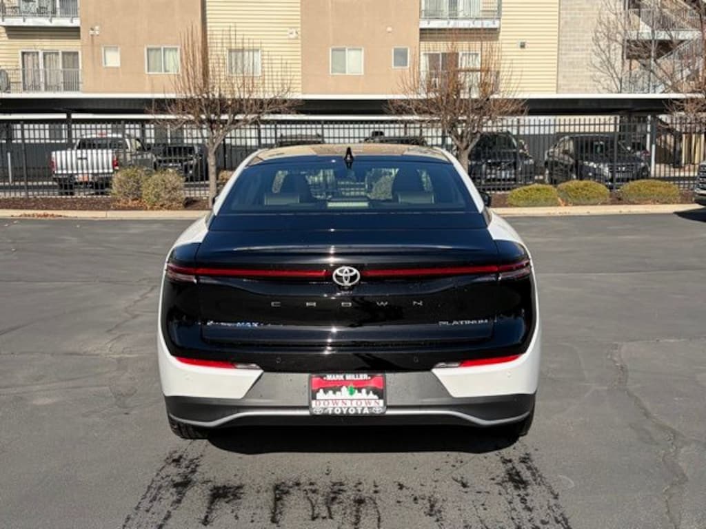 New 2026 Toyota Crown Platinum PLATINUM