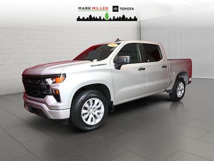 2022 Chevrolet Silverado 1500 Custom Truck Crew Cab