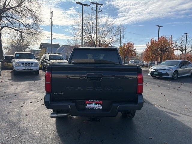 2026 Toyota Tacoma SR5 4x4 Double Cab photo 4