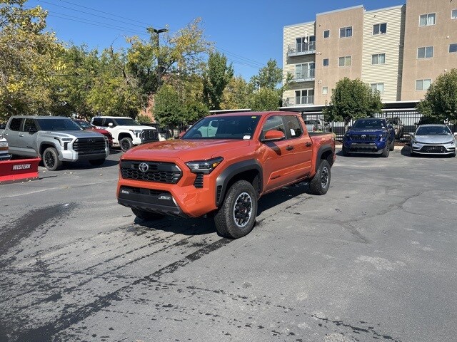 2025 Toyota Tacoma TRD Off-Road 4x4 Double Cab photo 2