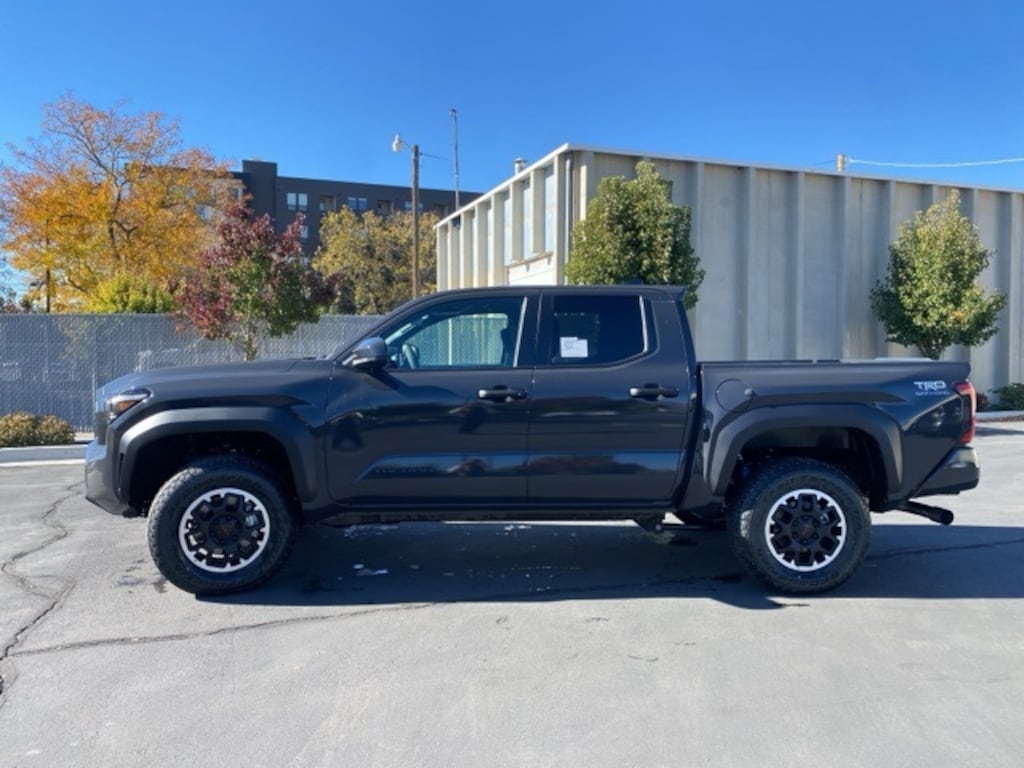 New 2025 Toyota Tacoma TRD Off-Road 4X4 DOUBLE CAB