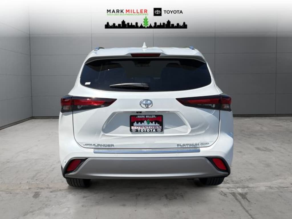 New 2026 Toyota Highlander Platinum PLATINUM AWD