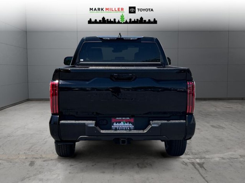 New 2026 Toyota Tundra Platinum PLATINUM CREWMAX 5.5