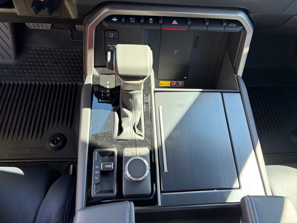 2026 Toyota Tundra Platinum - Photo 16