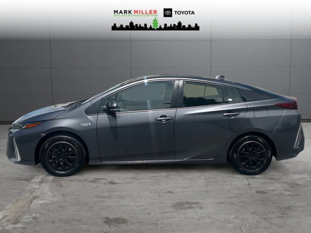 Used 2022 Toyota Prius Prime LE Hatchback