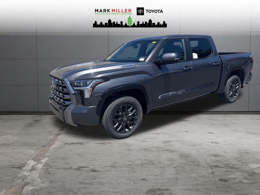 New 2026 Toyota Tundra i-FORCE MAX Platinum PLATINUM CREWMAX 5.5