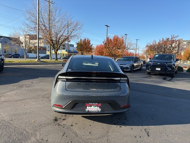 2026 Toyota Prius SE Plug-in Hybrid photo 4